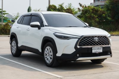 TOYOTA COROLLA CROSS 1.8 SPORTS ปี2023 (4ขญ8587)