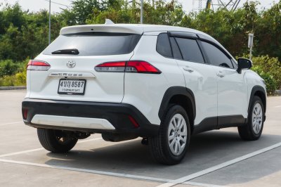 TOYOTA COROLLA CROSS 1.8 SPORTS ปี2023 (4ขญ8587)