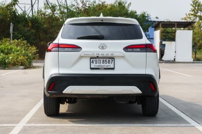TOYOTA COROLLA CROSS 1.8 SPORTS ปี2023 (4ขญ8587)