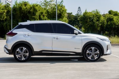 NISSAN KICKS E-POWER V AT ปี2023 (4ขส1690)