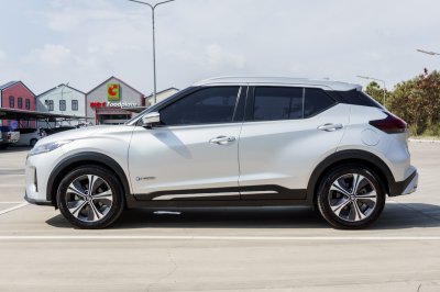 NISSAN KICKS E-POWER 1.2 V AT ปี 2023 (4ขง4775)