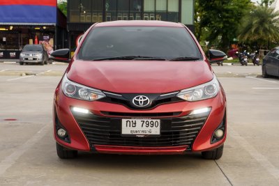 TOYOTA YARIS ATIV 1.2 S+ ปี2019 (กษ7990)