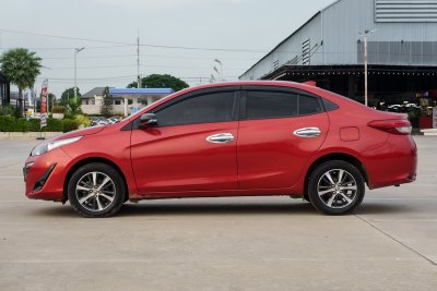 TOYOTA YARIS ATIV 1.2 S+ ปี2019 (กษ7990)