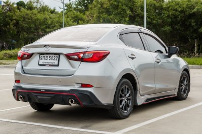 MAZDA 2 1.3 HIGH CONNECT ปี2019 (9กธ5022)