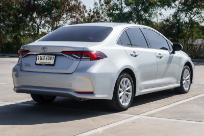 TOYOTA ALTIS 1.6 G AT ปี 2020 (1ขน4081)