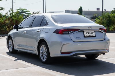 TOYOTA ALTIS 1.6 G AT ปี 2020 (1ขน4081)