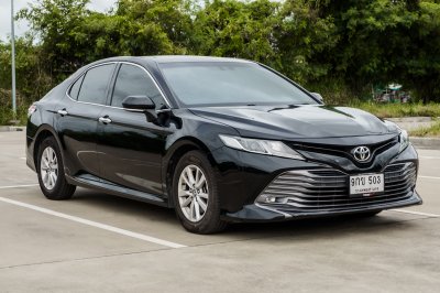TOYOTA CAMRY 2.0 G ปี2021 (9กข503)