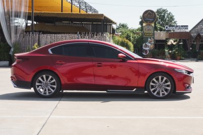 MAZDA 3 2.0 SP AT ปี2020 (1ขย3095)