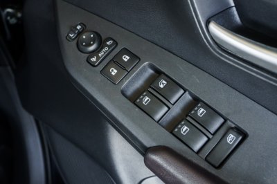 TOYOTA YARIS ATIV 1.2 SMART ปี2024 (งว2396)