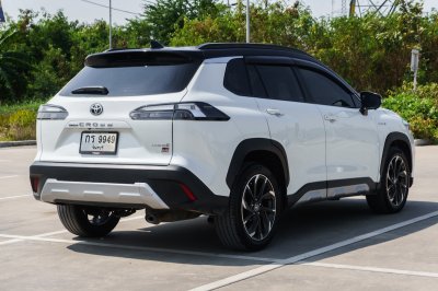 TOYOTA COROLLA CROSS 1.8 HV GR SPORT AT ปี 2023 (กร9949)