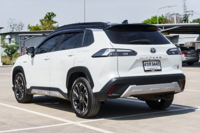 TOYOTA COROLLA CROSS 1.8 HV GR SPORT AT ปี 2023 (4ขศ9445)