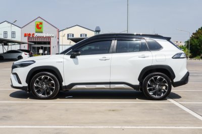 TOYOTA COROLLA CROSS 1.8 HV GR SPORT AT ปี 2023 (4ขศ9445)