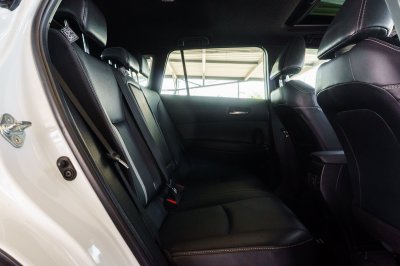 TOYOTA COROLLA CROSS 1.8 HV GR SPORT AT ปี 2023 (กร9949)