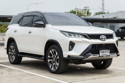 TOYOTA FORTUNER 2.4 LEGENDER ปี2022 (3ขฉ6772)