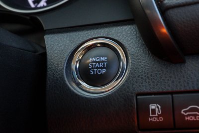 TOYOTA CAMRY 2.0 G AT ปี 2019 (9กฎ6647)