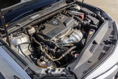 TOYOTA CAMRY 2.0 G AT ปี 2019 (9กฎ6647)