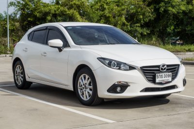 MAZDA 3 2.0 C AT ปี 2016 (5กย3096)