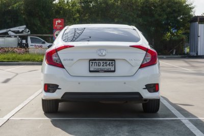 HONDA CIVIC 1.8 E AT ปี 2018 (7กอ2545)