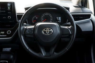 TOYOTA ALTIS 1.6 G AT ปี2021 (2ขฉ6541)