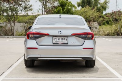 HONDA CIVIC 2.0 E:HEV EL+ ปี2023 (3ขห1642)