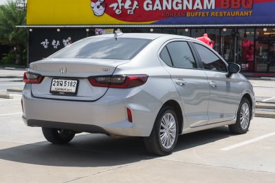 HONDA CITY 1.0 V AT ปี 2021 (2ขฉ5182)