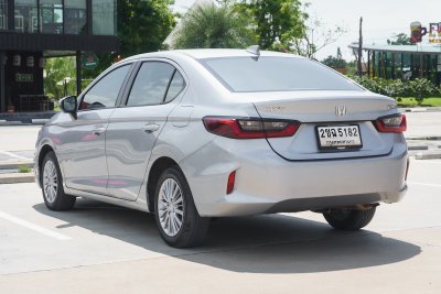 HONDA CITY 1.0 V AT ปี 2021 (2ขฉ5182)