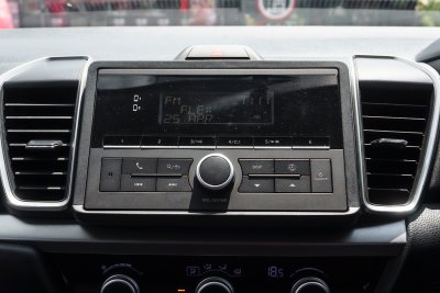 HONDA CITY 1.0 V AT ปี 2021 (2ขฉ5182)