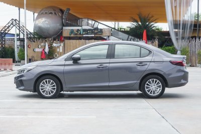 HONDA CITY 1.0 V AT ปี 2021 (2ขฎ8671)