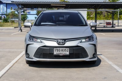 TOYOTA ALTIS 1.6 G AT ปี 2021 (1ขอ8352)