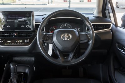 TOYOTA ALTIS 1.6 G AT ปี 2020 (1ขพ8473)