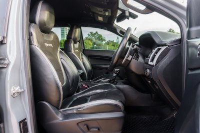 FORD RANGER 2.0 RAPTOR DOUBLECAB 4WD AT ปี 2018 (8กด8034)
