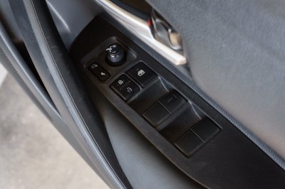 TOYOTA ALTIS 1.6 G AT ปี2021 (1ขส7194)