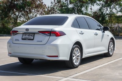 TOYOTA COROLLA ALTIS 1.8 HYBRID SMART ปี2021 (1ขร8543)