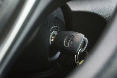 TOYOTA YARIS 1.2 E AT ปี 2019 (9กฐ6887)