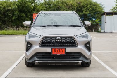 TOYOTA YARIS CROSS 1.5 HEV PREMIUM AT ปี 2025 (ฆ-7177)