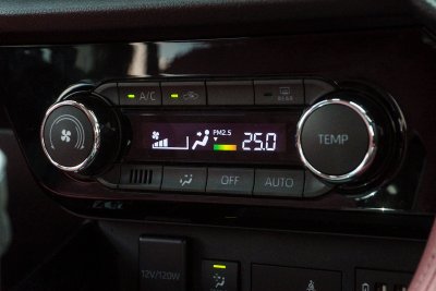 TOYOTA YARIS ATIV 1.2 PREMIUM LUXURY ปี2023 (จต7017)