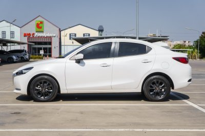 MAZDA 2 1.3 S (LEATHER) ปี2022 จด2023 (กธ2930)
