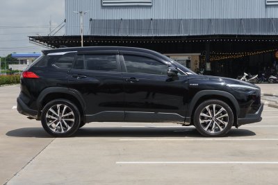 TOYOTA COROLLA CROSS 1.8 HYBRID PREMIUM ปี2021 (2ขณ3083)