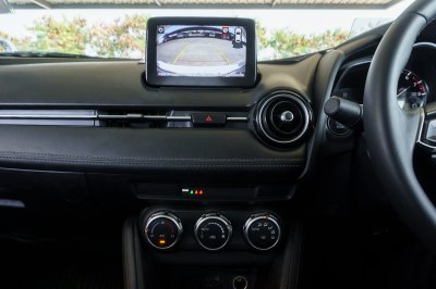 MAZDA 2 1.3 S (LEATHER) ปี2022 จด2023 (กธ2930)