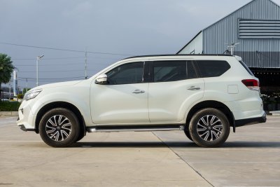 NISSAN TERRA 2.3 VL AT ปี2018 (1ขง6851)