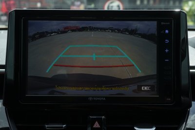 TOYOTA COROLLA CROSS 1.8 HYBRID PREMIUM ปี2021 (2ขณ3083)