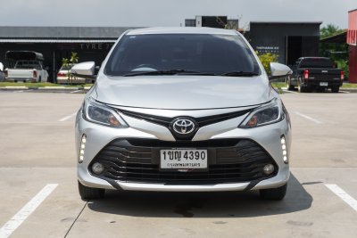 TOYOTA VIOS 1.5 MID AT ปี 2020 (1ขญ4390)
