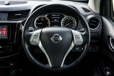 NISSAN TERRA 2.3 VL AT ปี2018 (1ขง6851)