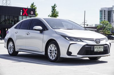 TOYOTA ALTIS 1.6 G (MNC) AT ปี2019 (9กฎ9013)