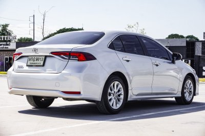 TOYOTA ALTIS 1.6 G (MNC) AT ปี2019 (9กฎ9013)