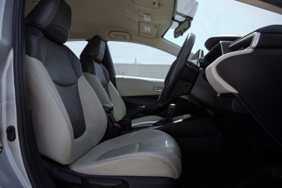 TOYOTA ALTIS 1.6 G (MNC) AT ปี2019 (9กฎ9013)