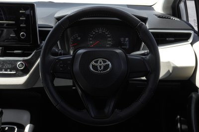 TOYOTA ALTIS 1.6 G (MNC) AT ปี2019 (9กฎ9013)