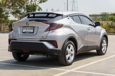 TOYOTA CHR 1.8 HV HI AT ปี 2018 (7กผ5298)