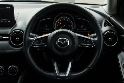 MAZDA 2 1.3 S (LEATHER) ปี2022 จด2023 (ขฉ7483)