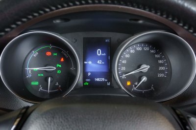 TOYOTA CHR 1.8 HV HI AT ปี 2018 (7กผ5298)